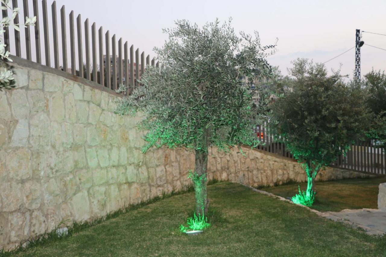 Vu'Z Hotel Byblos Exterior photo